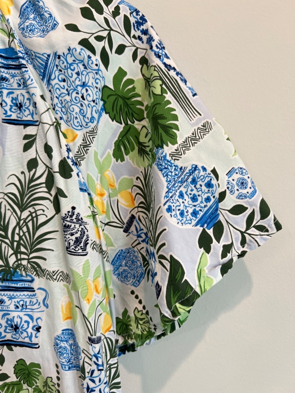 Crown & Ivy PM Ruffled Split Neck Blouse - Picture 4 of 5